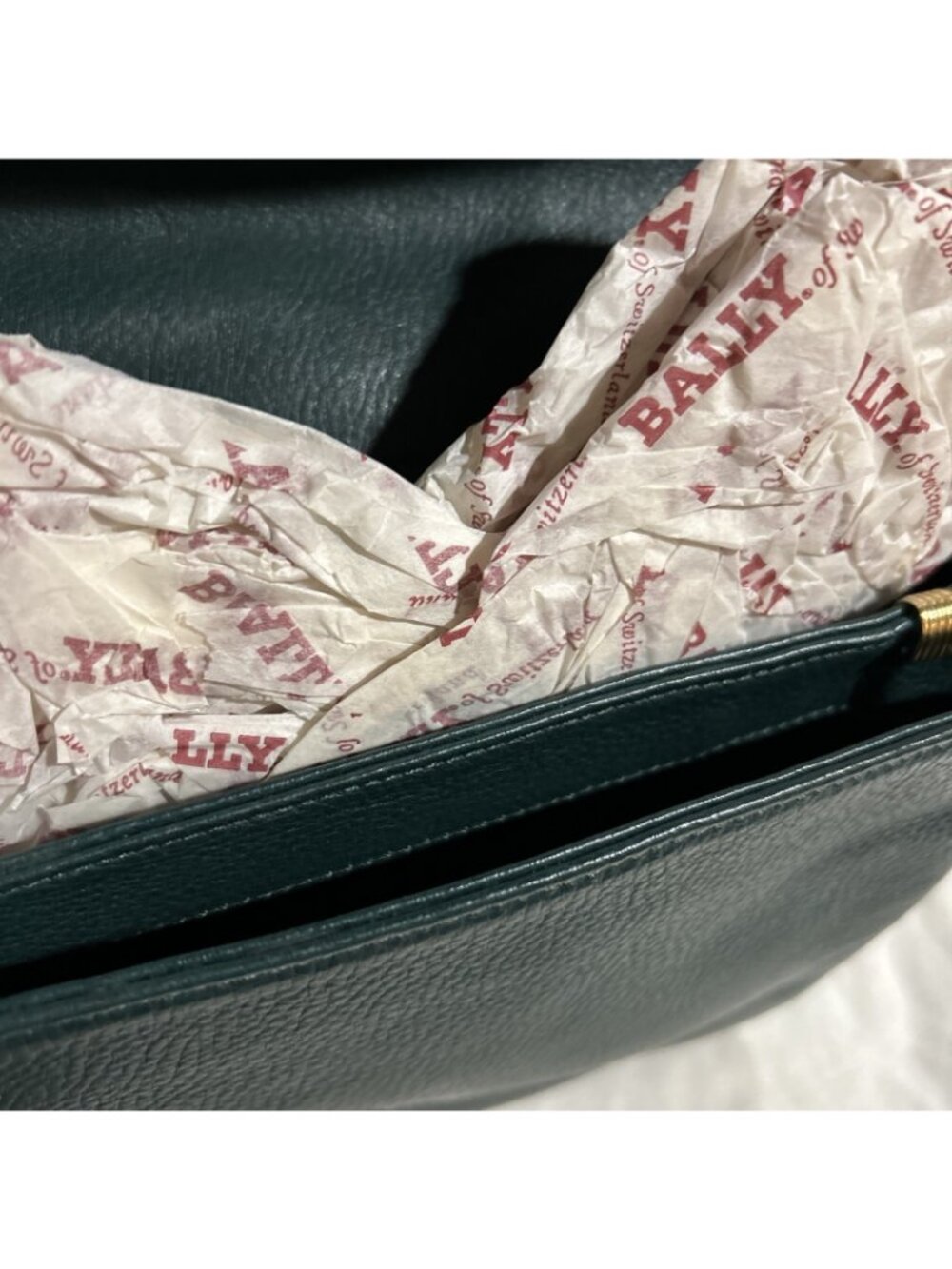 VTG BALLY Green Pebbled Leather Crossbody Bag Gold Logo Made in Italy Dust Bag - Picture 7 of 16